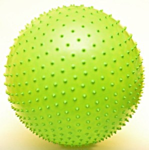 Piłka gimnastyczna MASUJĄCA 65 cm